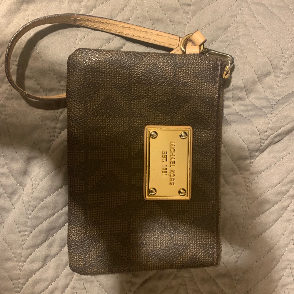 Michael kors coin purse